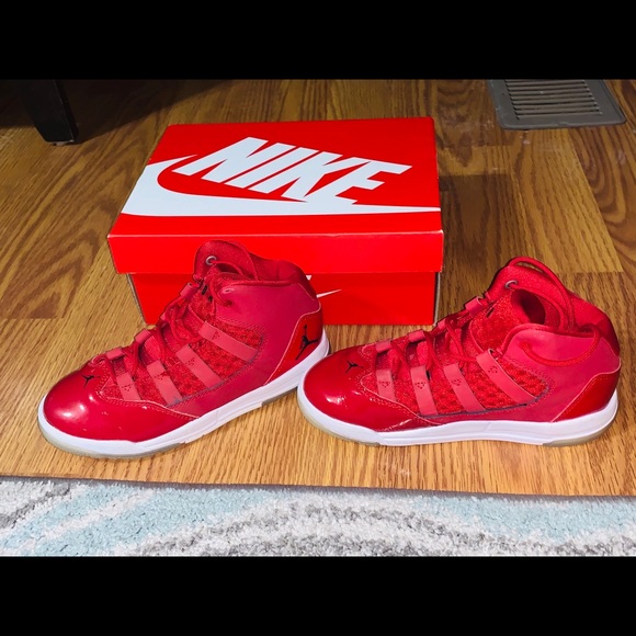 Red Nike air max 90 L basketball shoes - Picture 2 of 8